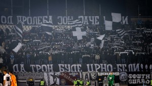 ZIMA ‘UBILA‘ FUDBAL: Navijači nezadovoljni prvim poluvremenom u Humskoj (FOTO)