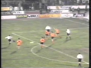 VREMEPLOV: Prvi internacionalni meč Partizana posle ukidanja sankcija obeležio je evrogol Đanija Ćurčića (VIDEO)