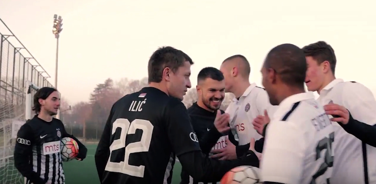 CRNO-BELI IZAZOV: Zanimljivo takmičenje i veštine fudbalera koje će oduševiti navijače Partizana (VIDEO)