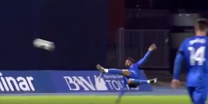 GOL GODINE POSTIGNUT NA ‘MAKSIMIRU’: ‘Makazicama’ igrača Dinama se divi cela Evropa! (VIDEO)