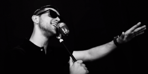 ‘KO J*** FUDBAL, IDEM U PEVAČE’: Hrvatski fudbaler postao turbo-folk zvezda! (VIDEO)