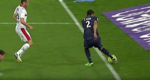 VREMEPLOV: Tijago Silva i najlepši poništen gol modernog fudbala (VIDEO)