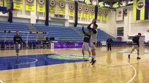 NAPOKON: Srpska ’haubica’ opet na parketu (VIDEO)