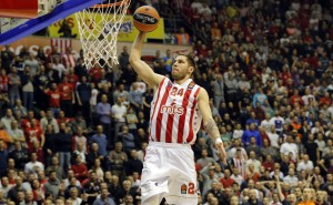 POTEZ VEČERI: Ceo ‘Pionir’ je skočio na noge kada je Stefan Jović izveo magiju (VIDEO)