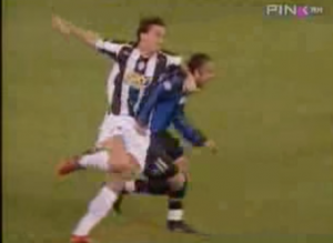 DVOBOJ DVA TEMPERAMENTA: Miha je uvek bio ‘tvrd’, ali je dobio po glavi od Ibrahimovića (VIDEO)