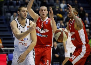 SKANDAL U PIONIRU: FMP izašao sa terena! (FOTO)