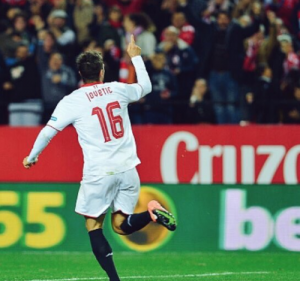 ‘SPAVAŠ LI’: Dopisivanje Petra Grbića i Stevana Jovetića posle gola Realu je za plakanje od smeha! (FOTO)