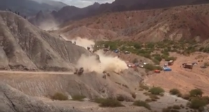 HOROR NESREĆA KARLOSA SAINCA: Desetine okreta vozila i vrisci preplašenih gledalaca! (VIDEO)