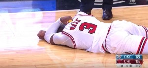 ‘SAD MU NIJE NIŠTA‘: Mirotić ‘nokautirao‘ svog Vejda, ostali igrali kao da se ništa nije desilo (VIDEO)