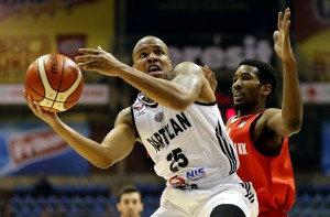 FIBA LIGA ŠAMPIONA: Partizanov novogodišnji ‘čardaš’ protiv ‘fenjeraša’ (FOTO)