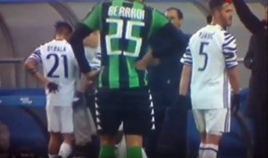 U JUVEU BURNO: Besni Dibala odbio rukovanje sa trenerom ‘stare dame’ (VIDEO)