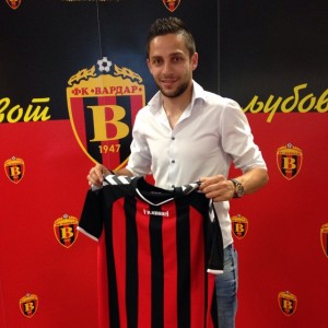 DESNI BEK NA SKENERU: Avramovski i Babunski napustili Zvezdu, novi Makedonac stiže na Marakanu?