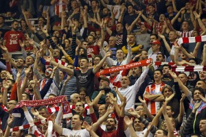 CRVENO-BELI NA OPREZU: Efes ‘razmontirao’ Bašakšehir sa skoro 40 razlike (FOTO)