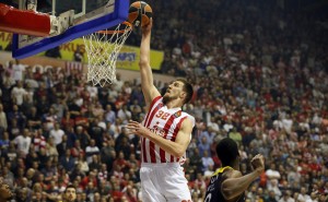 EVROLIGA: Kuzmić ‘ugasio svetlo’ Judou! Zvezda je pravo evropsko čudo! (VIDEO)