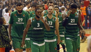 OSVETA: PAO pobedi Zvezdinu ‘braću’ u grčkom derbiju (FOTO)