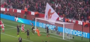 ARSENAL IMA SVOG MARADONU: Sančez dao gol rukom, kako ovo sudije nisu videle? (VIDEO)