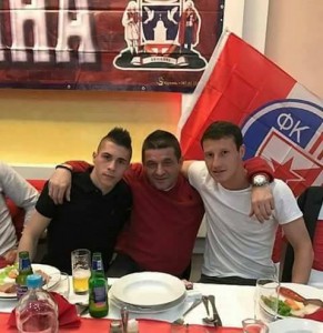 SPEKTAKL U BIJELJINI: Zajedno za mikrofonom Manojlović, Plavšić i Baja Mali Knindža (FOTO) (VIDEO)