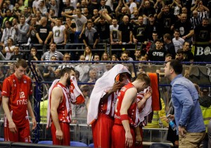 ZVEZDA OŠTRO REAGOVALA: Bili smo u ratnoj zoni, derbi nije ni trebalo da se igra – više nećemo da ćutimo!