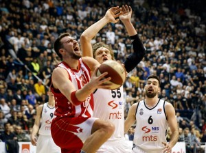 ABA LIGA: Partizan pobedio Crvenu zvezdu i zaustavio je na putu ka rekordu!