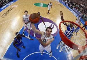 VREMEPLOV: Sezona u kojoj je Partizanu malo falilo da pokori Evropu (VIDEO)