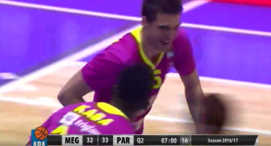 NBA GA ZOVE: Niko nije verovao šta je Zagorac uradio obruču Partizana, dok se on slatko smejao (VIDEO)