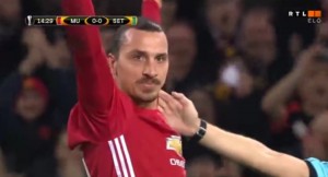 KAO U CRTANOM FILMU: Najsmešniji gol Zlatana Ibrahimovića za radost ‘crvenih đavola’ (VIDEO)