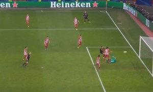 KO ĆE KOME: Stefan Savić autogolom doneo pravo malo bogatstvo Crnogorcu (FOTO) (VIDEO)