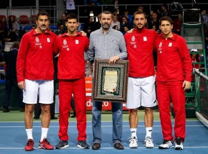 PLAKETA ZA BOGDANA OBRADOVIĆA: Hvala vam na prelepim godinama (VIDEO)