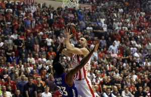 ŠOU: Hrvatski komentator brani Zvezdu od Duška Vujoševića (VIDEO)