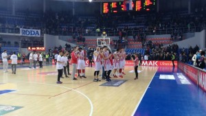 VEČE ZA PAMĆENJE: Zvezda morala da se oduži rezultatom niškoj publici za ovakvo navijanje (VIDEO)