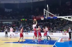 KAO U ‘PIONIRU’: ‘Delije’ u Nišu prave sjajnu atmosferu (VIDEO)