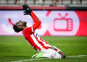 ANKETA CRVENE ZVEZDE: Navijači biraju font za dresove (FOTO)