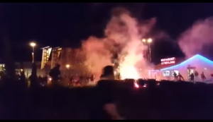 ‘RAT NA ULICAMA’: Goreo je sinoć Lion, huliganizam ‘ponovo pobedio’ (VIDEO)