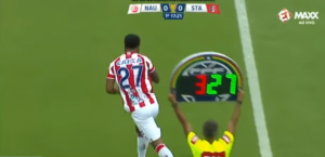 GOL DOK SI REKAO ‘KEKS’: Ušao sa klupe i za 13 sekundi postigao gol (VIDEO)