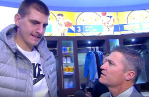 VELIKI GAF POZNATOG AMERIČKOG NOVINARA: Nikola, molim te da se izviniš svojim roditeljima… (VIDEO)