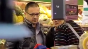 SNIMAK O KOM BRUJI ŠPANIJA: Reakcija Peđe Mijatovića na ‘nepristrojnu ponudu’ digla je na noge navijače Barse i Reala (VIDEO)