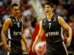 EVROLIGA: Delije slave Trinkijerija – Bamberg ‘razbio’ Turke u gostima (VIDEO)