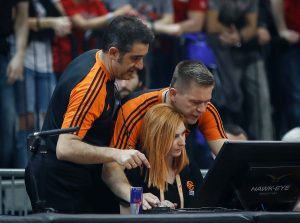 DELIJE PROKLINJU JAVORA: ‘Đavole’, zar pred tom lepoticom da nas ‘ojadiš’ (FOTO) (VIDEO)