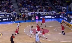 LJULJ GLEDAO TEA: Magična asistencija Španca u stilu plejmejkera CSKA (VIDEO)