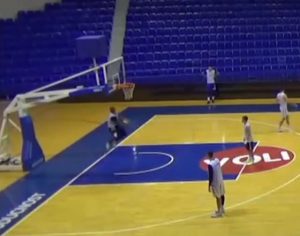 SJAJNO KUCANJE REJNOLDSA: Budućnost se sprema za majstoricu, a kao da vežba za ‘ol-star vikend’ (VIDEO)