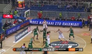 TEO NADMAŠIO SAMOG SEBE: Pogledajte kako izgleda kada u isto vreme fintira šut i ‘ludo’ asistira (VIDEO)