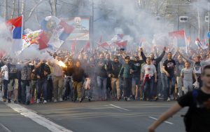 RUSI JAVLJAJU: ‘Grobari’ izboli tri navijača Spartaka iz Moskve, jedan u kritičnom stanju (FOTO)