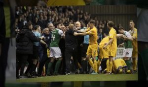 START ZA ZATVOR PA OPŠTA TUČA: Pljuštale pesnice i poneki karton (VIDEO)