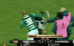 BOKS, NE FUDBAL: Opšta tuča u Kopa Libertadores, Felipe Melo ‘pesničio’ (VIDEO)