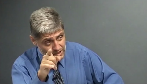 MIROLJUB ‘POD MAČ BATO’ PETROVIĆ PONOVO BRILJIRA: Luka Modrić bi trebalo prizanje da mi digne, a Jović da me moli! (VIDEO)