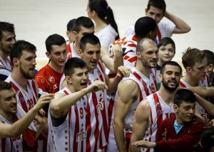 SJAJAN GEST: Delije nisu očekivale ovu fudbalsku legendu u Subotici (FOTO)