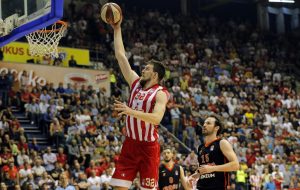 ‘GREŠKA U KORACIMA’: Kuzmić nije otišao u Real, evo i zašto