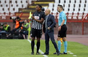 GRMEĆE IZ ZVEZDE NAREDNIH DANA: Još jedan neregularan gol na večitom derbiju? (VIDEO)