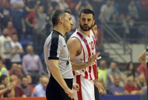 IZAZOV PRIHVAĆEN: Derozen ponudio bogatstvo za onog ko sačuva Lebrona, a Branko Lazić ima samo jedno pitanje (FOTO)