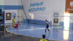 SEĆATE SE RIKARDINJOVE LEGENDARNE MAJSTORIJE? Ovaj momak je na dobrom putu da je nadmaši (VIDEO)